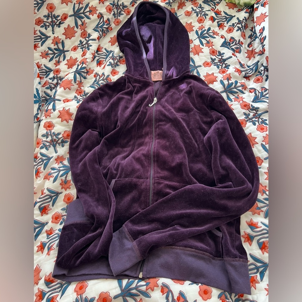 Purple Y2K Juicy velour zip-up size XL